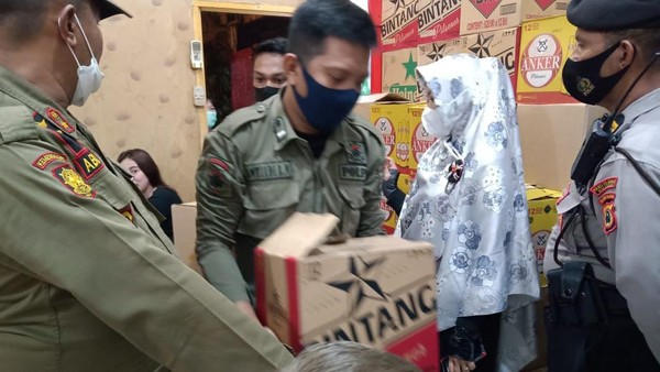 Satgas Raika Makassar Menggelar Razia, Ini yang Ditemukan