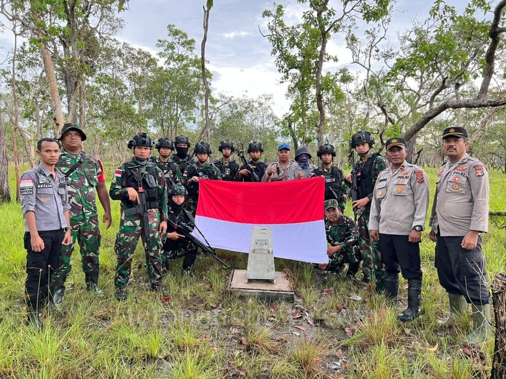Aparat TNI-Polri Patroli Gabungan di Sota