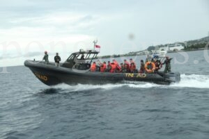 Kapal Rigid Inflatable Boat (RIB) TNI Siap Kawal Perairan Maluku Utara