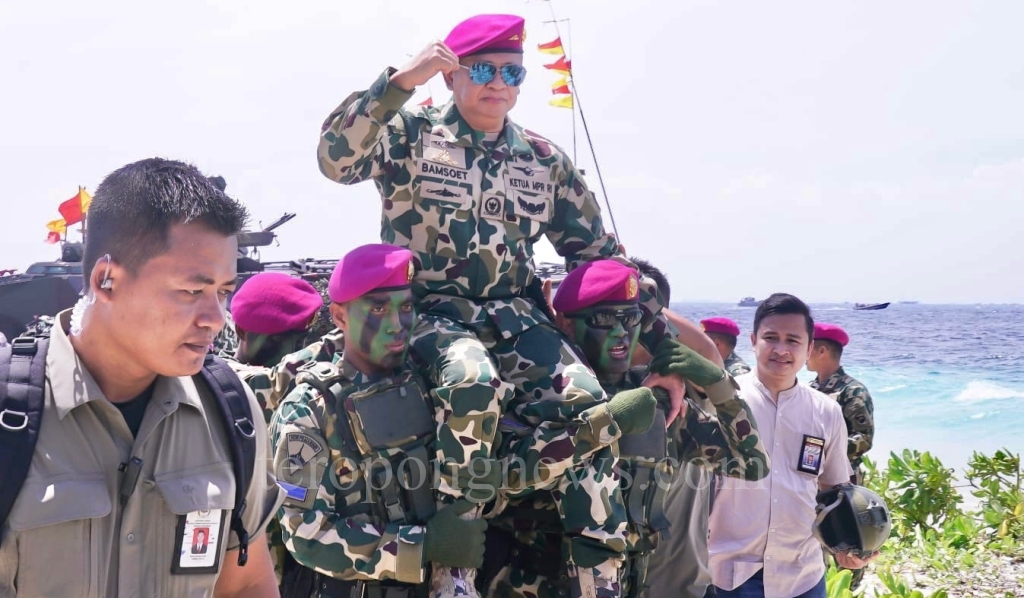 Ketua MPR RI Bamsoet Diangkat Sebagai Warga Kehormatan Korps Marinir