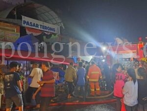 Pasar Terong Makassar Kebakaran, 24 Kios Hangus Dilalap Api