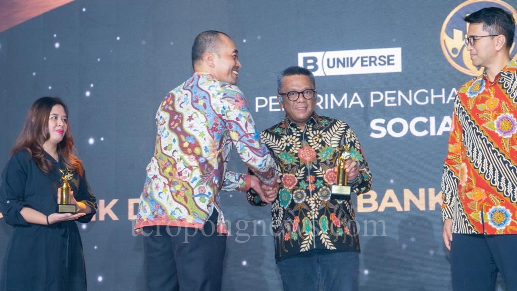 Bank DKI Raih Predikat Best CSR 2023 dalam Program Jakarta Koperasi Hidroponik