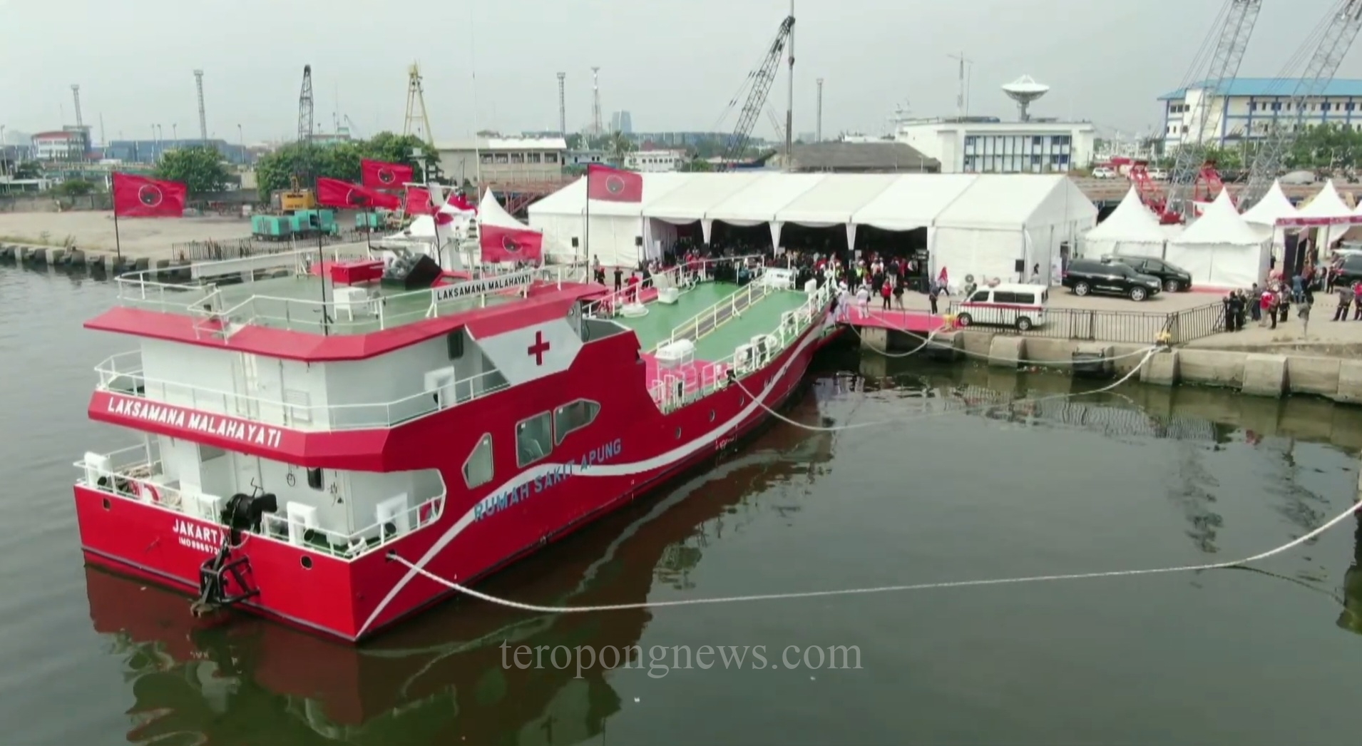 Megawati Soekarnoputri Resmikan Kapal RS Terapung Laksamana Malahayati