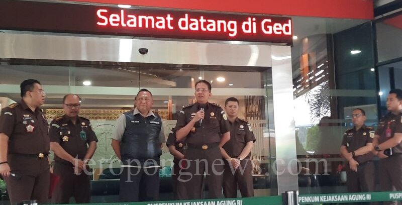 Selain Menpora, Kejagung Cari Informasi Aliran Dana Kasus BTS ke Menko Airlangga Hartarto