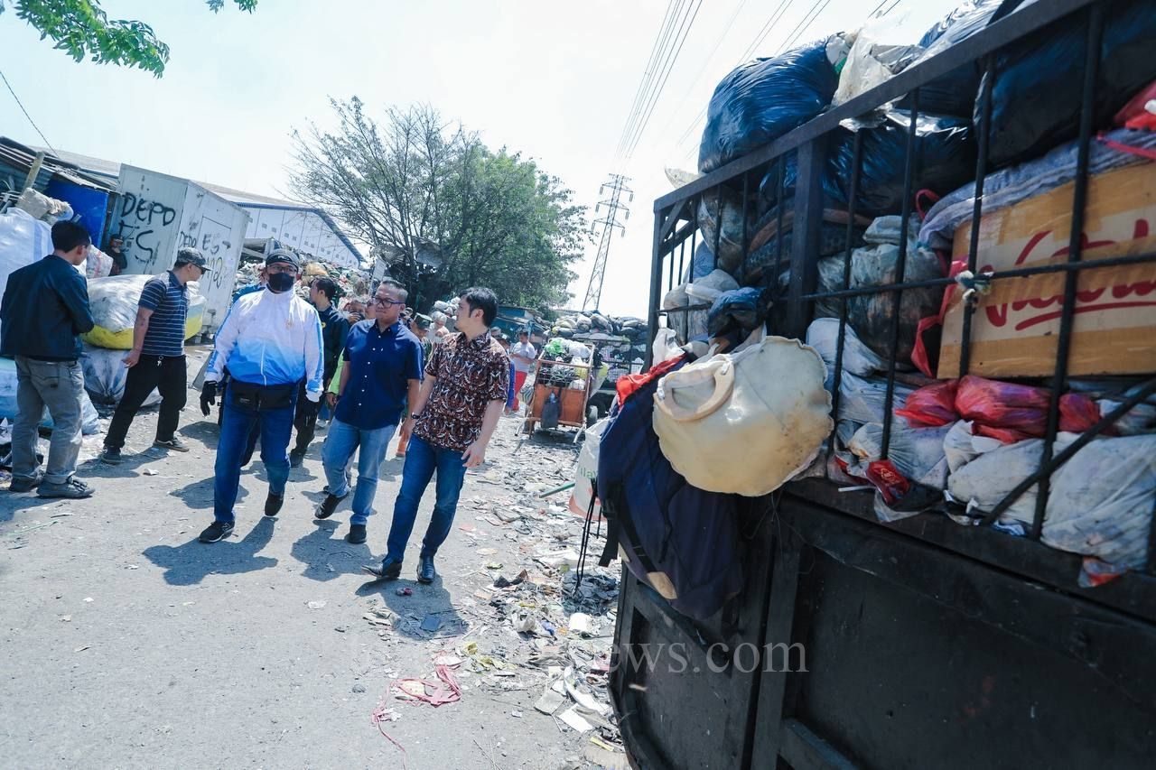 Tumpukan Sampah di TPS Pasar Induk Gedebage Segera Ditangani