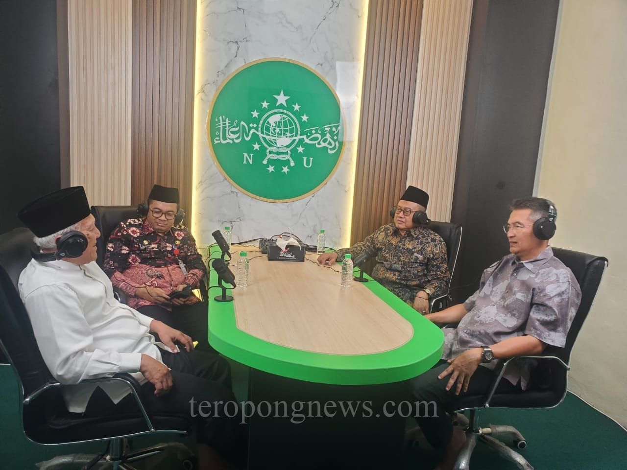 Ketua PCNU Surabaya, Habib Umarsyah saat peluncuran podcast PCNU pada Minggu (1/10/2023) di Surabaya.