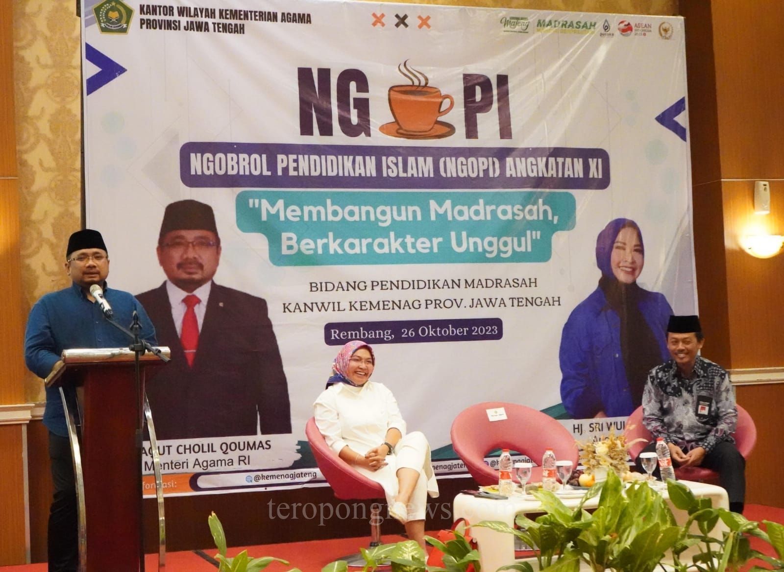 Menteri Agama Yaqut Cholil Qoumas menjadi narasumber Ngobrol Pendidikan Islam (Ngopi) di Rembang, Kamis (26/10/2023).