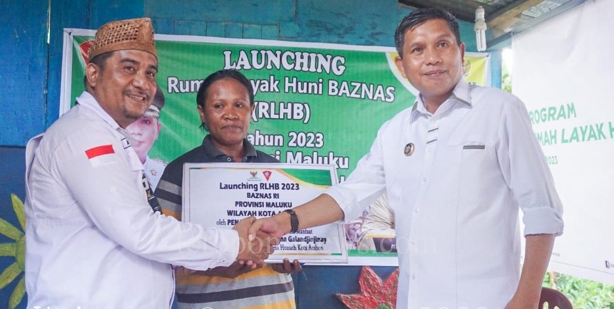 Baznas Maluku Salurkan Bantuan RLH Bagi Warga Kristen