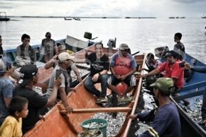 Blusukan ke Pasar Ikan Sorong, Anies Serap Aspirasi Pedagang Ikan