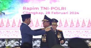 Siapa Saja yang Mendapatkan Pangkat Jenderal TNI Kehormatan?