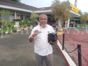 Yan Chistian Warinussy, Kuasa Hukum Mantan Kadis Transmigrasi dan Tenaga Kerja Provinsi Papua Barat berinisial FDJS
