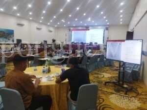 KPU PBD Tindaklanjuti Rekomendasi Bawaslu Buka C1 Plano dari 121 TPS di 3 Distrik di Kota Sorong