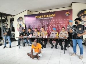 Gelar Press Release, Kapolresta Sorong Kota Bantah Kabar Kematian Tersangka Curanmor