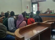 Satpol PP Kota Bandung Seret Puluhan PKL ke Meja Hijau, Ini Kasusnya