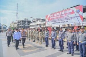 Pj. Wali Kota Padangsidimpuan Pimpin Apel Gelar Pasukan Ketupat Toba 2024: Bersama Hadapi Tantangan Arus Mudik