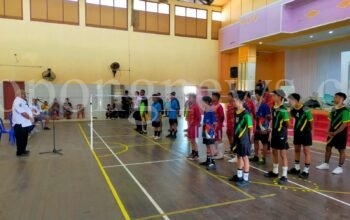 Ketua Panitia POP SMA/SMK Papua Selatan, Mozes Maniagasi membuka pertandingan Sepak Takraw
