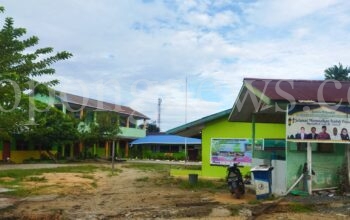 Tampak kompleks sekolah yang ada dibawah naungan Yayasan Annur Yapis Kota Sorong
