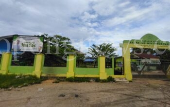 Yayasan Annur Yapis Kota Sorong minta agar pemerintah Provinsi Papua Barat Daya bisa menempatkan guru PNS di sekolah yang ada dibawah naungan Yayasan Annur Yapis Kota Sorong.
