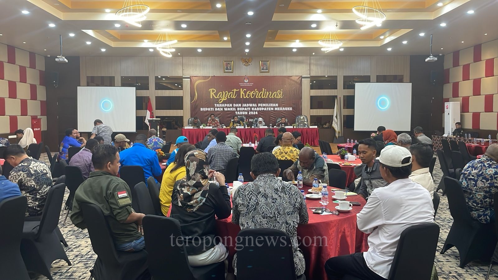 Rakor tahapan dan jadwal Pemilihan Bupati dan Wakil Bupati Kabupaten Merauke. Foto-Ist/TN