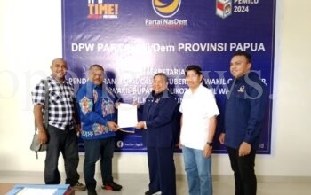 Boy Markus Dawir Daftar Bakal Calon Wakil Gubernur Papua ke DPW Partai Nasdem