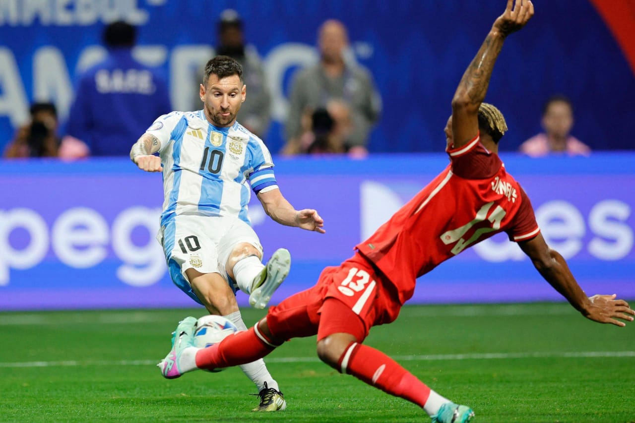 Argentina successfully secures three points in Copa America 2024 against Canada