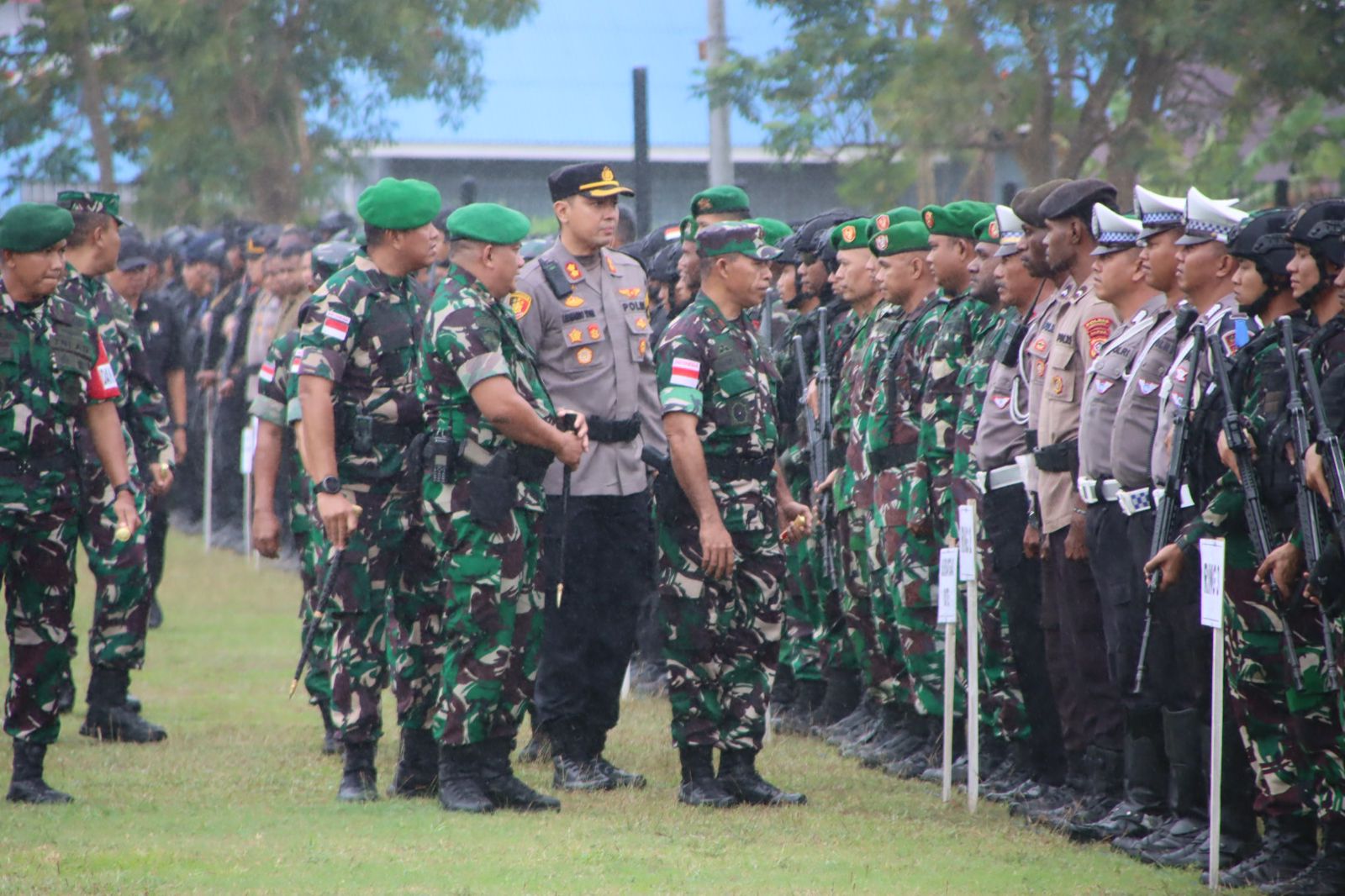 Apel gelar pasukan persiapan pengamanan kunjungan Presiden Jokowi ke Merauke