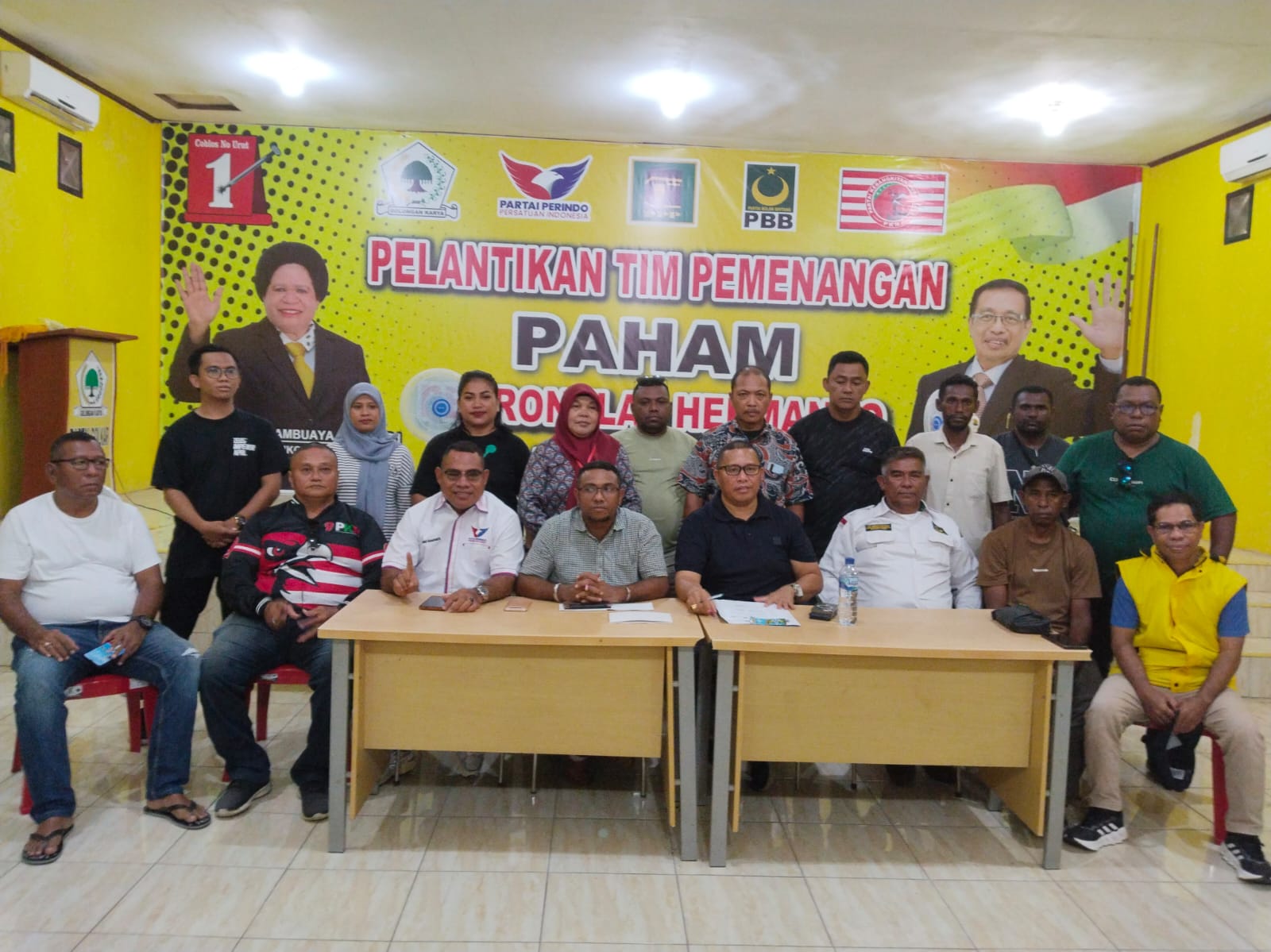 Tim Koalisi bersama Tim hukum Pemenangan PAHAM melakukan konferensi pers, Sabtu (30/11/2024)